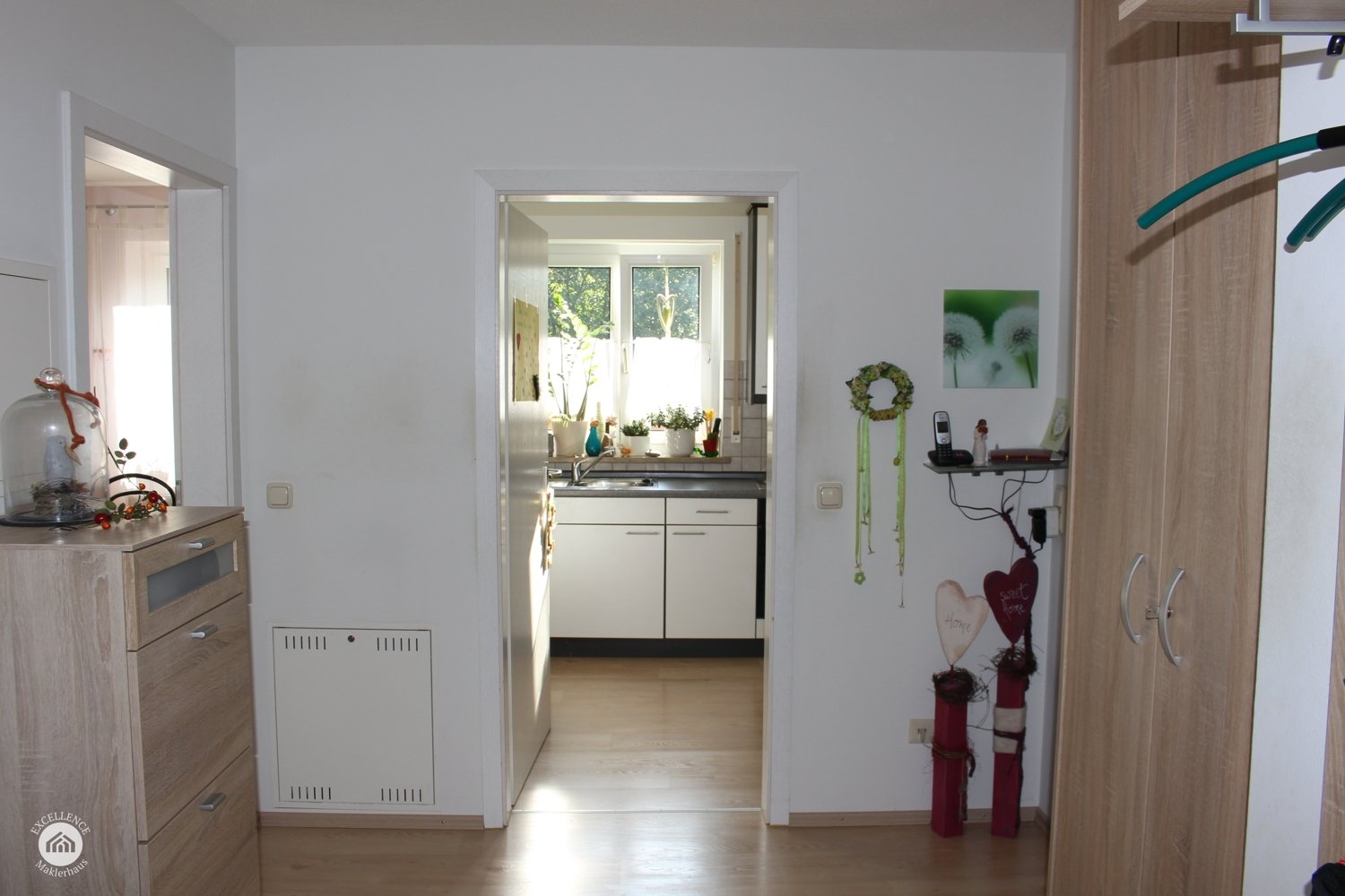 Immobilienangebot - Günzburg - Alle - Wunderschöne Zweizimmerwohnung mit Balkon und Garage in top Wohnanlage