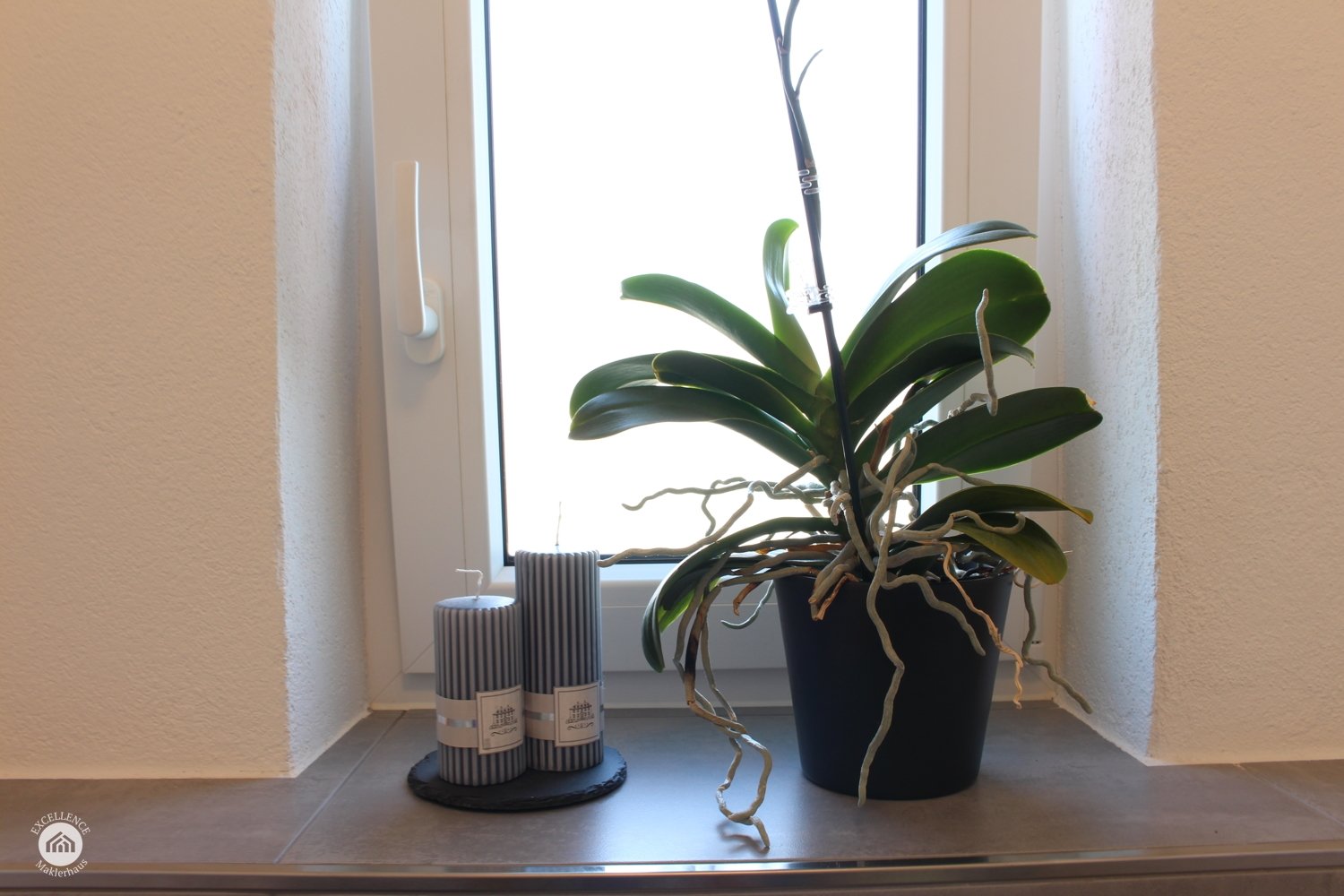 Immobilienangebot - Leipheim - Alle - Wunderschöne Dreizimmerwohnung mit Balkon, Garage - hochwertig renoviert
