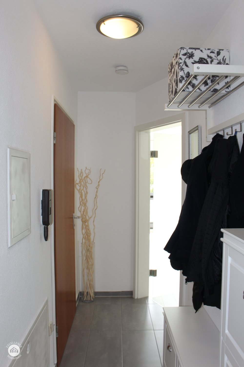 Immobilienangebot - Leipheim - Alle - Wunderschöne Dreizimmerwohnung mit Balkon, Garage - hochwertig renoviert