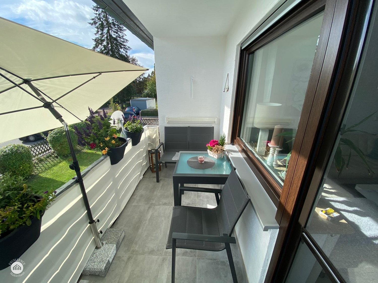 Immobilienangebot - Leipheim - Alle - Wunderschöne Dreizimmerwohnung mit Balkon, Garage - hochwertig renoviert