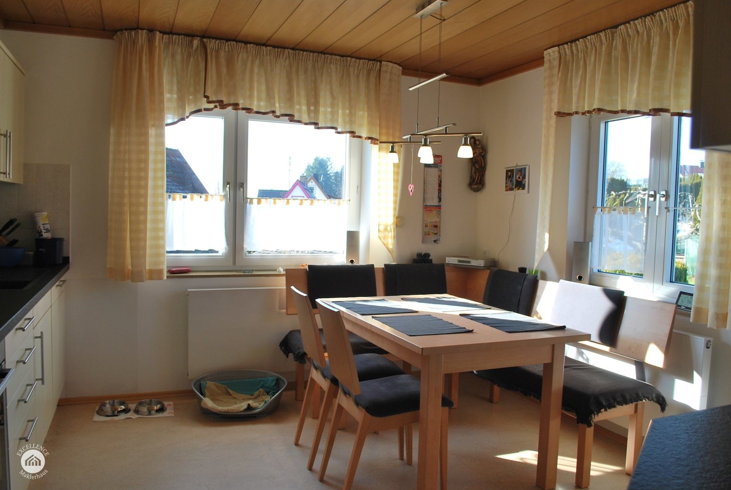 Immobilienangebot - Bibertal / Bühl - Alle - reizendes Einfamilienhaus mit Doppelgarage und großem Garten