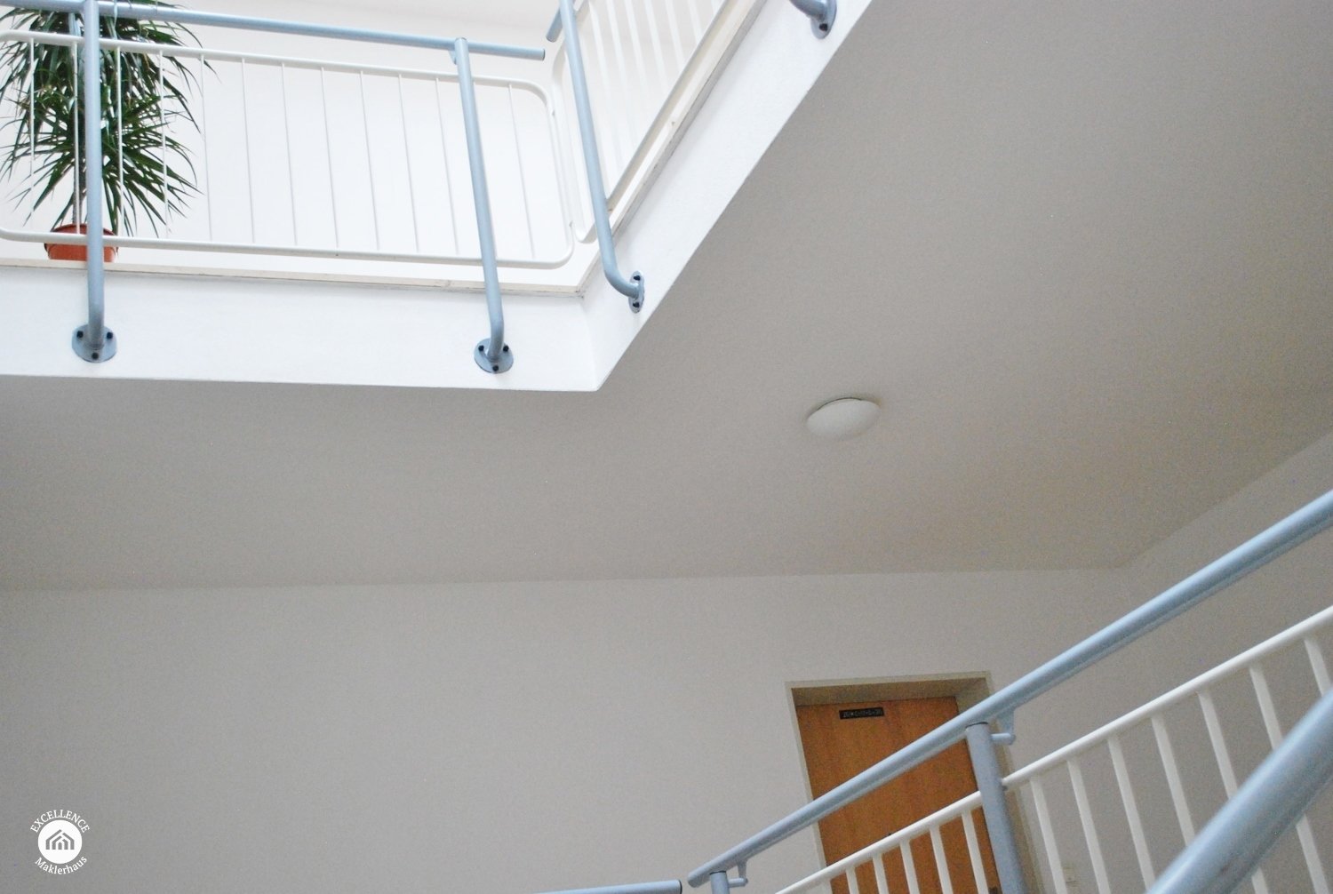 Immobilienangebot - Leipheim - Alle - wunderbare Kapitalanlage! 2-Zimmer-Wohnung mit Balkon und Tiefgarage