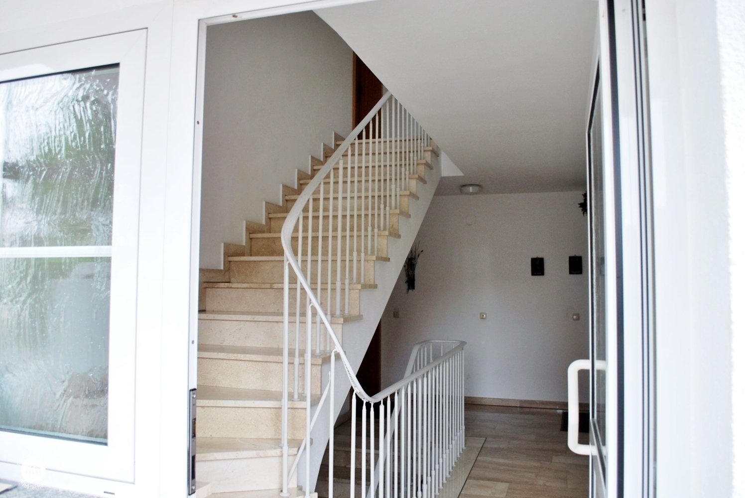 Immobilienangebot - Höchstädt an der Donau - Alle - TOP Kapitalanlage: wunderschönes 2,5-Zimmer-Appartement mit großem Balkon