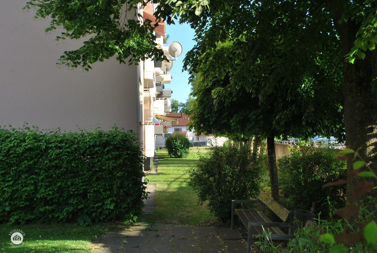 Immobilienangebot - Günzburg - Alle - wunderbare Kapitalanlage - 3-Zimmer-Wohnung mit Balkon und Stellplatz