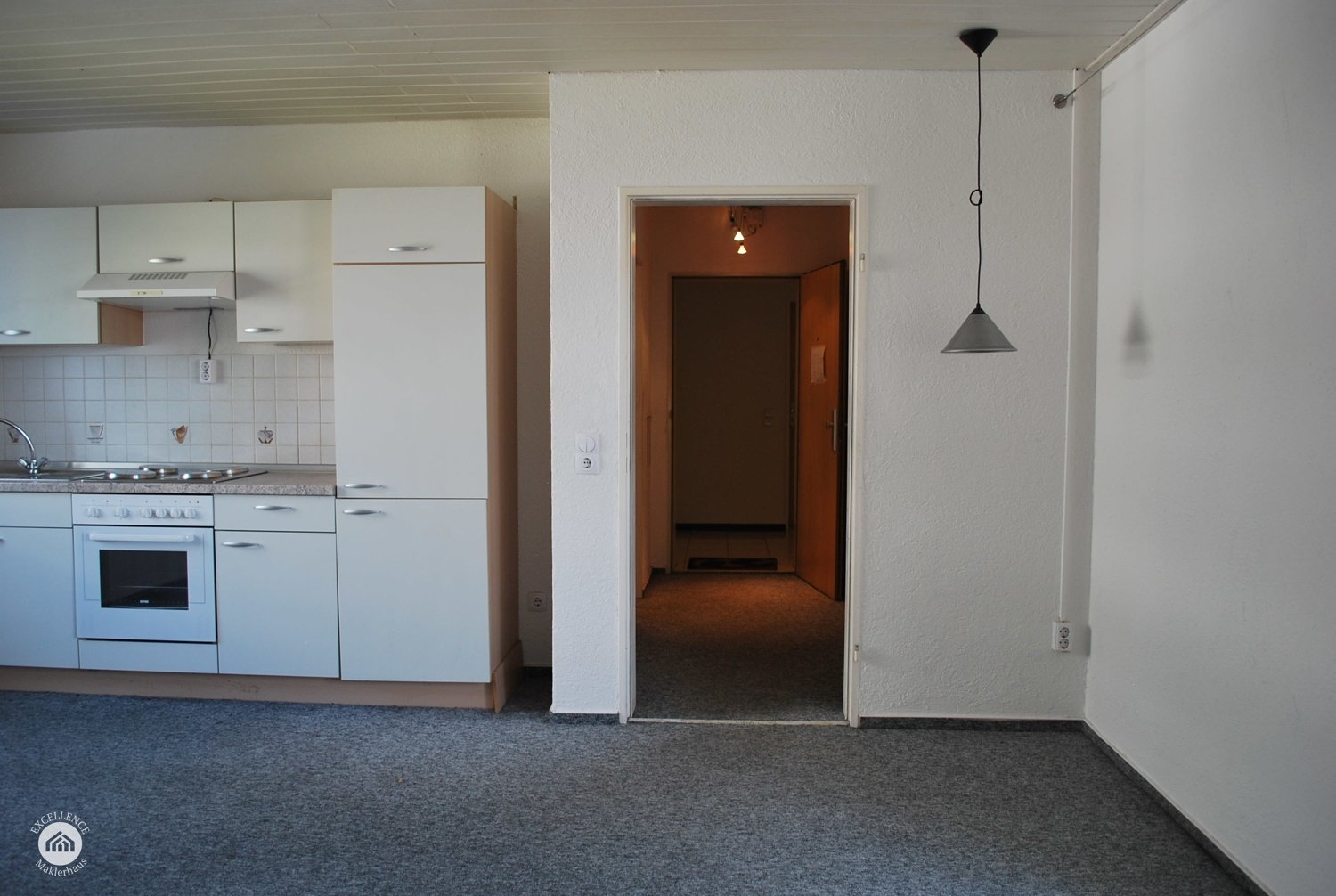 Immobilienangebot - Neu-Ulm / Pfuhl - Alle - 1-Zimmer-Wohnung in Pfuhl - ideal für Singles, Studenten oder als Kapitalanlage