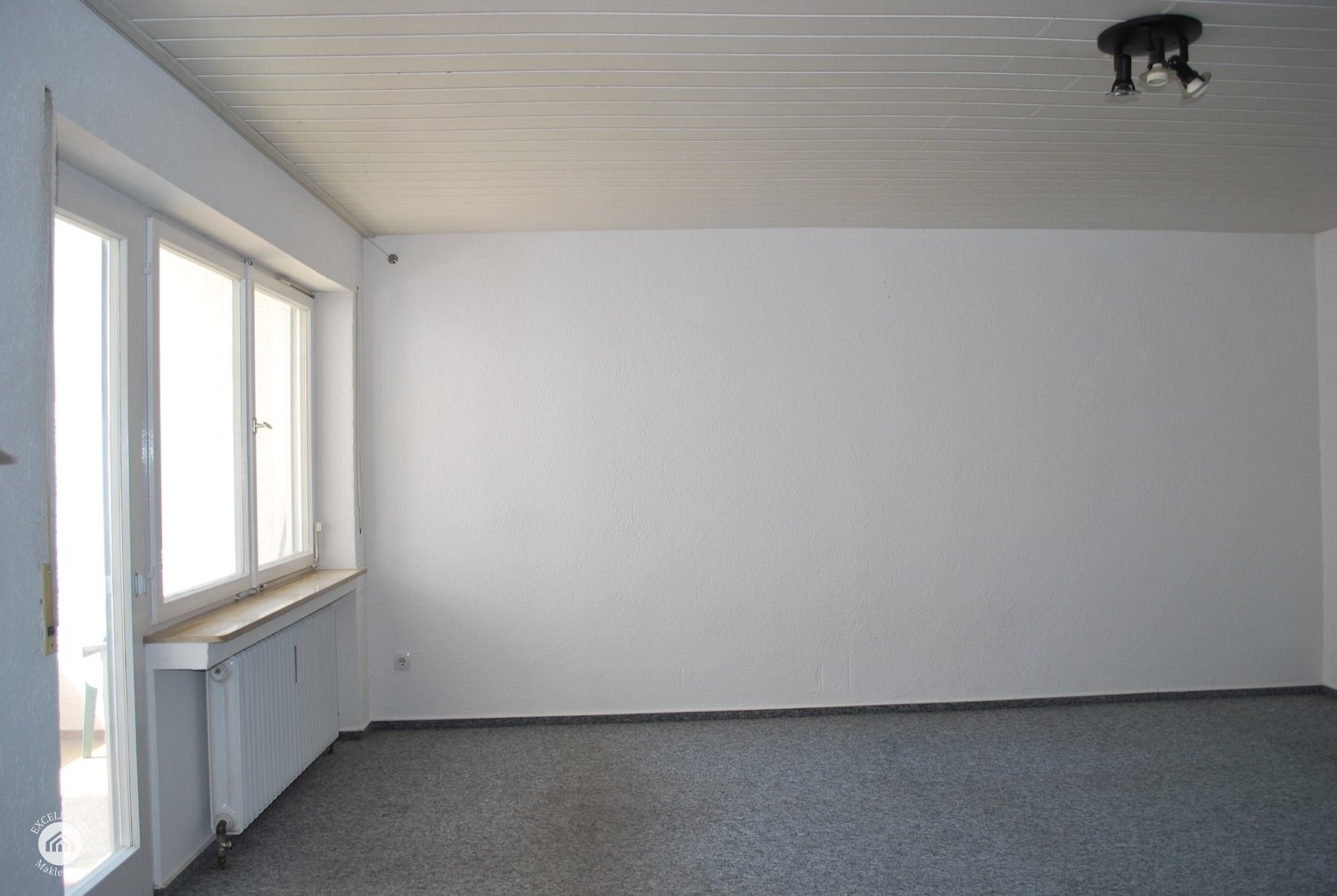Immobilienangebot - Neu-Ulm / Pfuhl - Alle - 1-Zimmer-Wohnung in Pfuhl - ideal für Singles, Studenten oder als Kapitalanlage