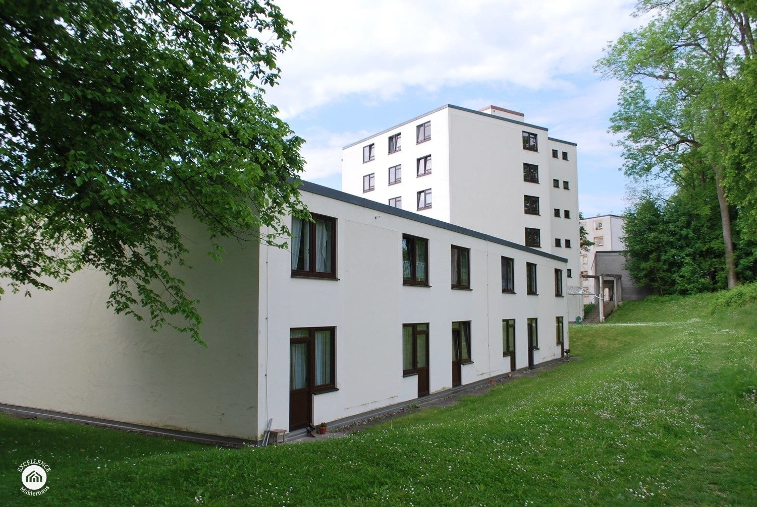 Immobilienangebot - Ulm - Alle - wunderschöne 1-Zimmer-Wohnung am Hochsträß mit traumhafter Aussicht
