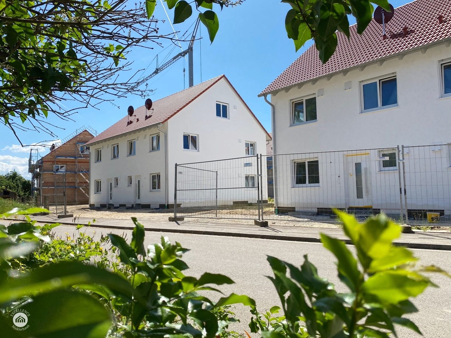 Immobilienangebot - Blindheim / Wolpertstetten - Alle - FAMILY HOME - Doppelhaushälfte N°9 mit Keller und Garten auf 177m² Grund **KEINE KÄUFERPROVISION***