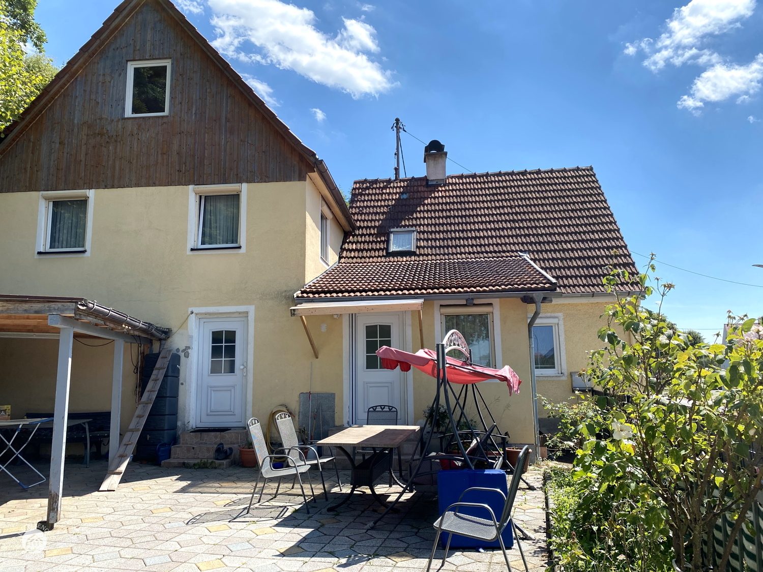 Immobilienangebot - Münsterhausen - Alle - Einfamilienhaus mit viel Potential, perfekt für Familien
