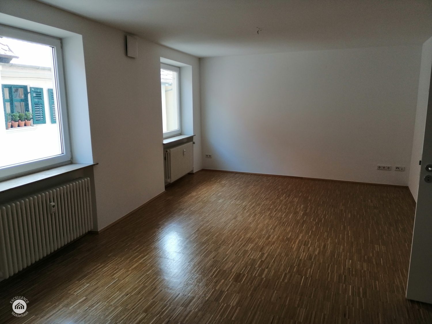 Immobilienangebot - Günzburg - Alle - Tolle, großzügige und helle 2-Zimmerwohnung im Herzen von Günzburg