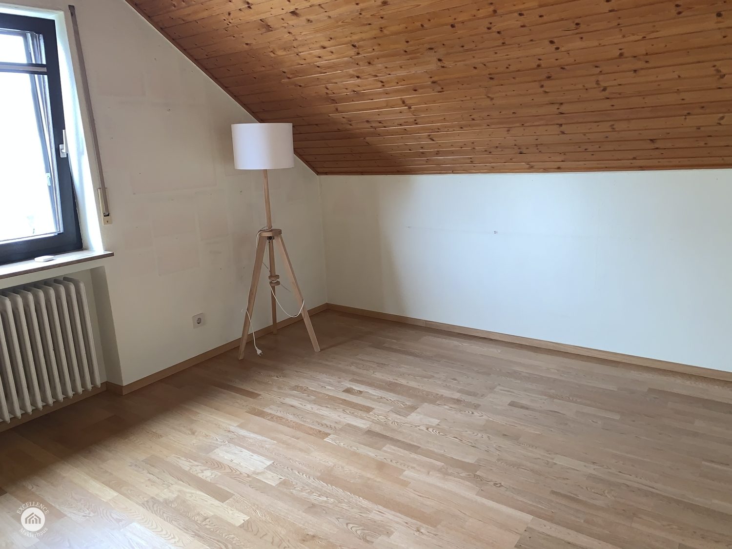 Immobilienangebot - Pfaffenhofen an der Roth - Alle - Freistehendes Einfamilienhaus - 138 m² - Grundstück 473 m².  TOP LAGE! Käuferprovisionsfrei!