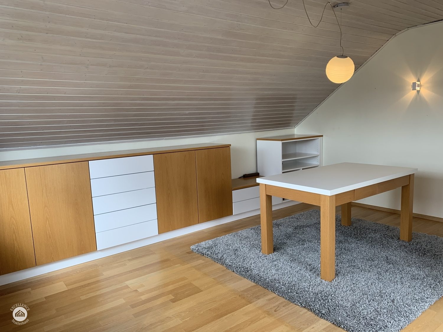 Immobilienangebot - Pfaffenhofen an der Roth - Alle - Freistehendes Einfamilienhaus - 138 m² - Grundstück 473 m².  TOP LAGE! Käuferprovisionsfrei!