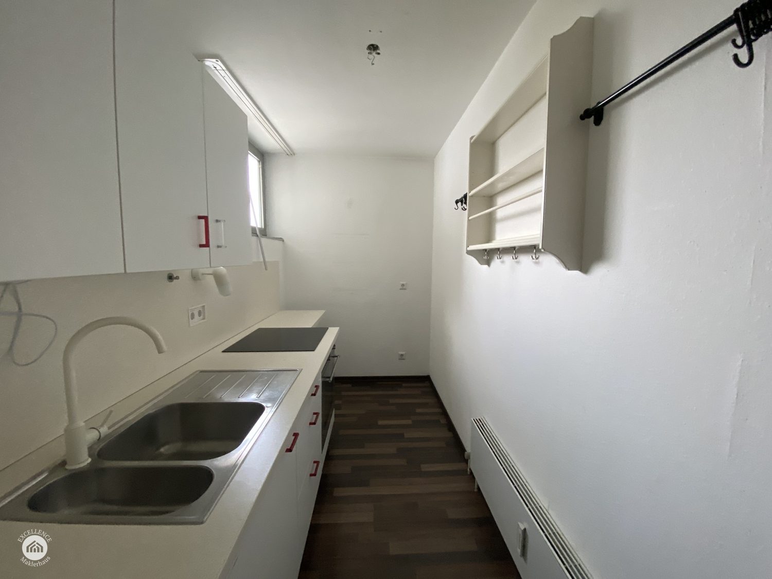 Immobilienangebot - Neu-Ulm - Alle - Willkommen in Ihrem neuen Investment! Dreizimmerwohnung mit drei Balkonen.