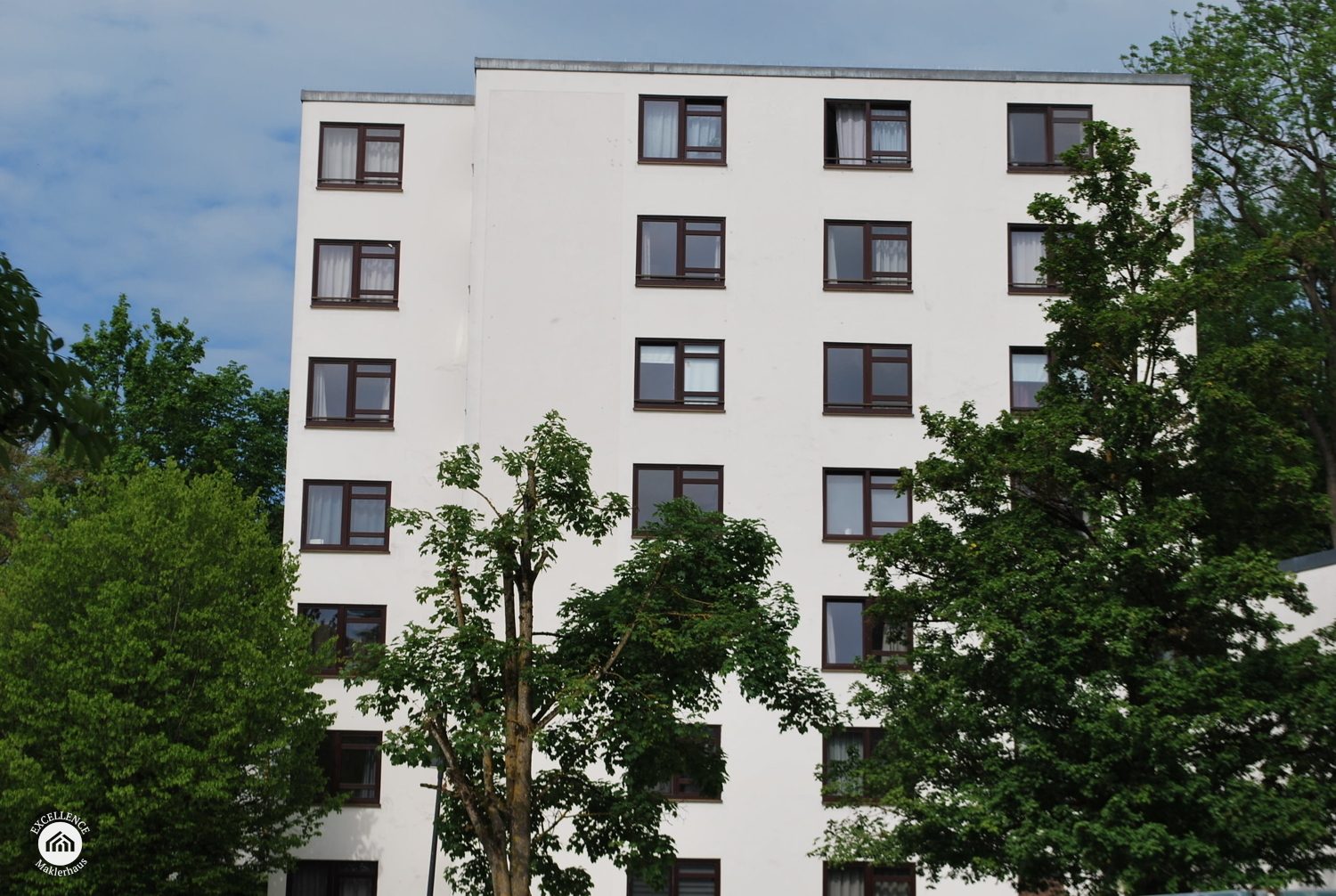 Immobilienangebot - Ulm - Alle - wunderschöne 1-Zimmer-Wohnung am Hochsträß mit toller Anbindung und traumhafter Aussicht