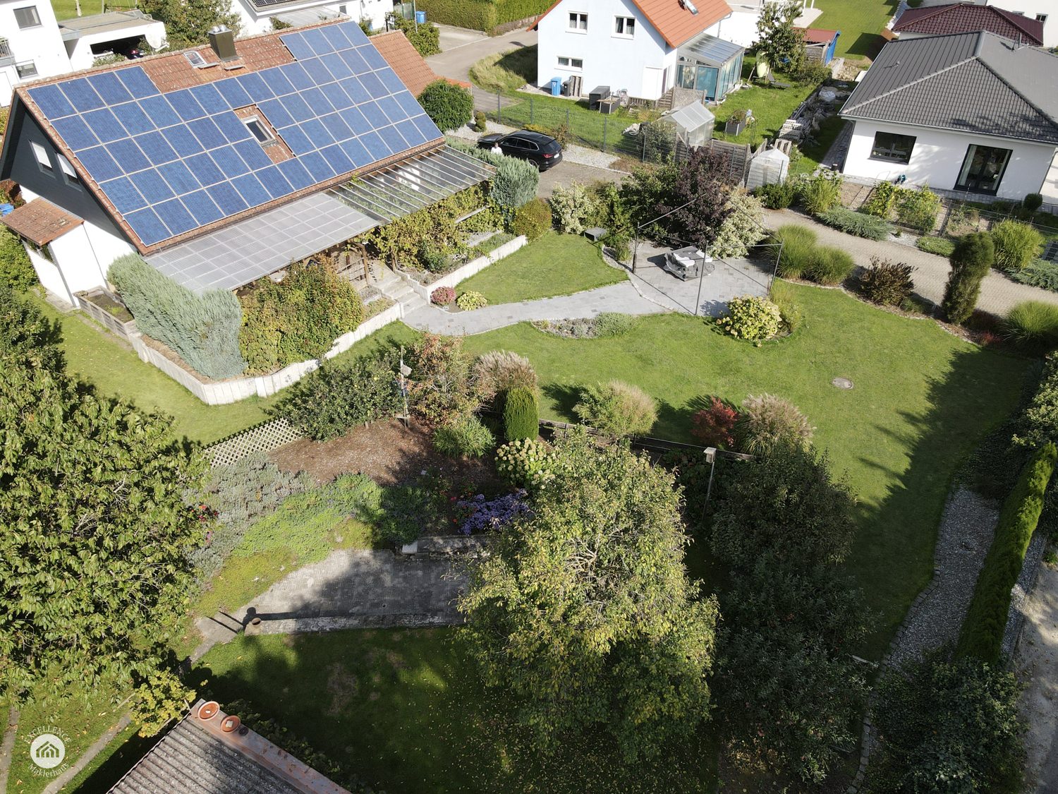 Immobilienangebot - Jagstzell / Dankoltsweiler - Alle - SCHÖNES EINFAMILIENHAUS MIT EINLIEGERWOHNUNG auf 1230 m² Grund