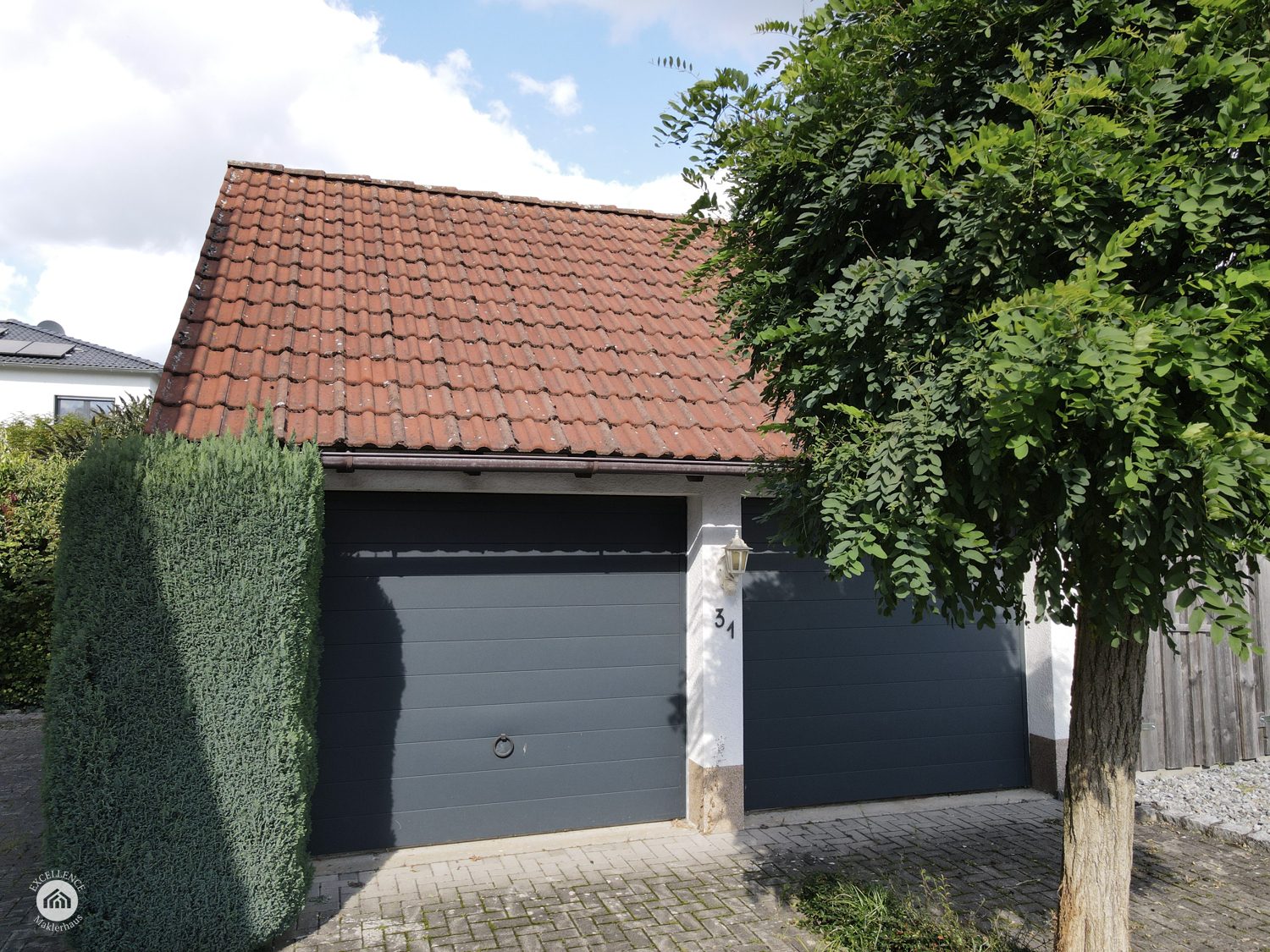 Immobilienangebot - Jagstzell / Dankoltsweiler - Alle - SCHÖNES EINFAMILIENHAUS MIT EINLIEGERWOHNUNG auf 1230 m² Grund