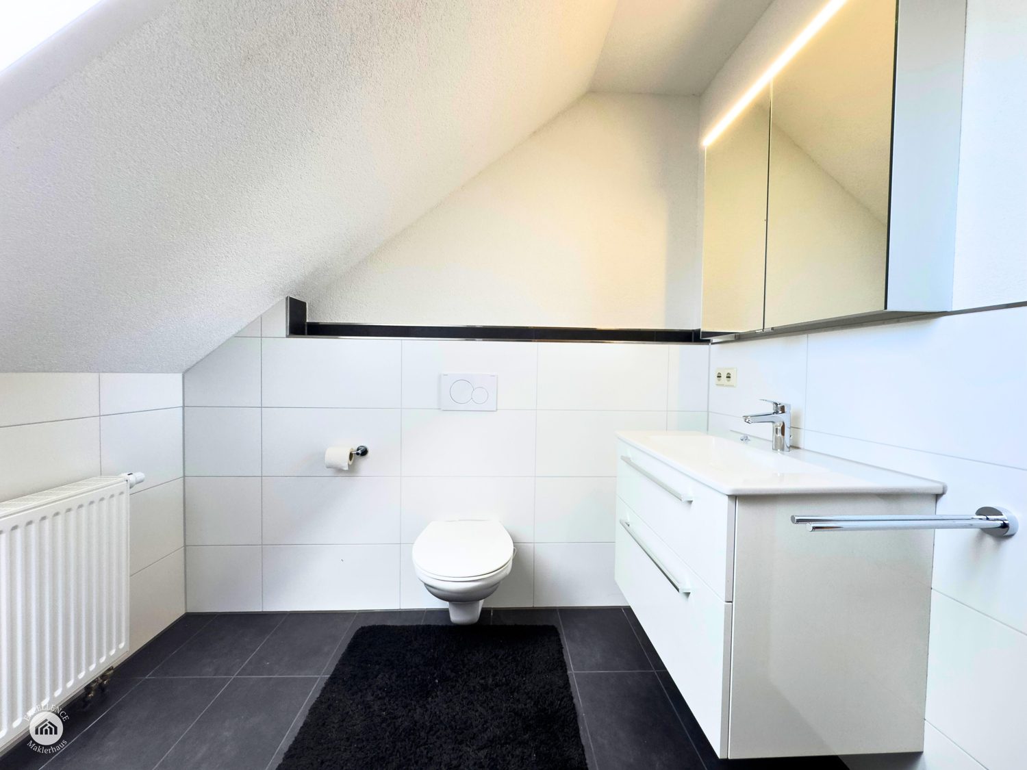 Immobilienangebot - Jagstzell / Dankoltsweiler - Alle - SCHÖNES EINFAMILIENHAUS MIT EINLIEGERWOHNUNG auf 1230 m² Grund