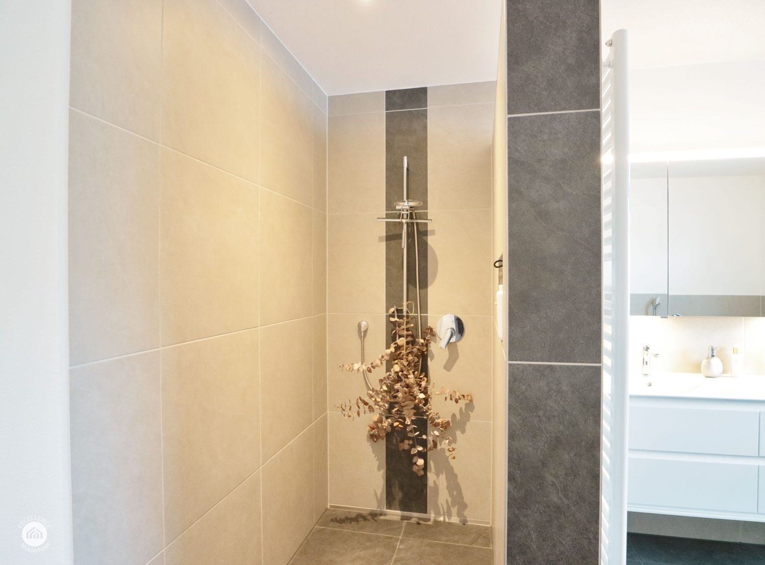 Immobilienangebot - Aitrach - Alle - Energieeffizientes Reihenendhaus mit viel Platz und TOP Infrastruktur - nahe Memmingen!