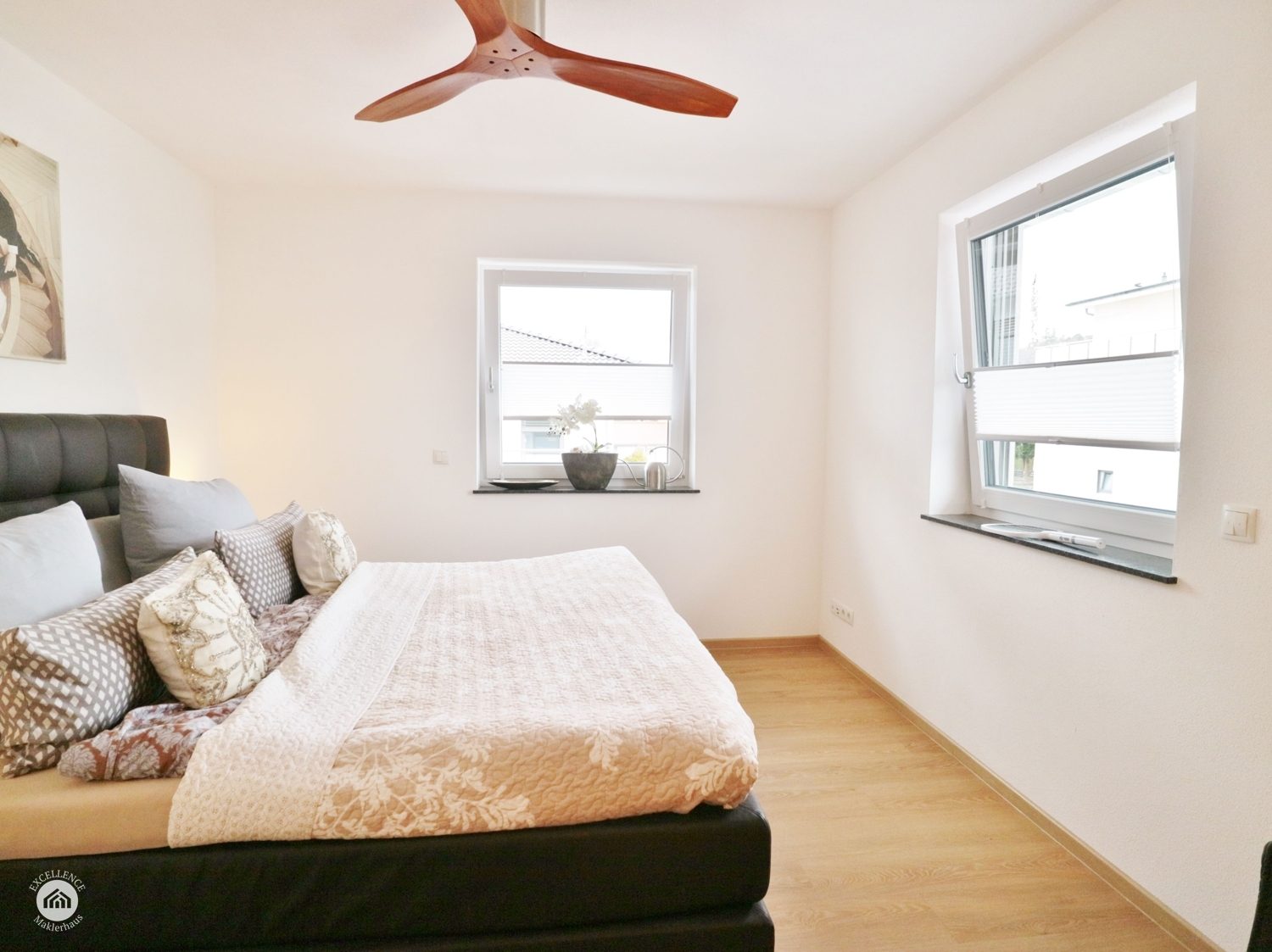 Immobilienangebot - Aitrach - Alle - Energieeffizientes Reihenendhaus mit viel Platz und TOP Infrastruktur - nahe Memmingen!