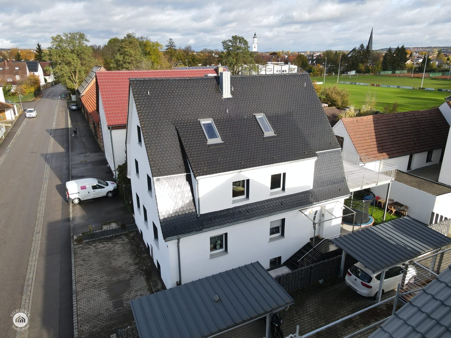 Immobilienangebot - Langenau - Alle - FLEXIBLES WOHN-/RENDITEOBJEKT - Einziehen oder Vermieten