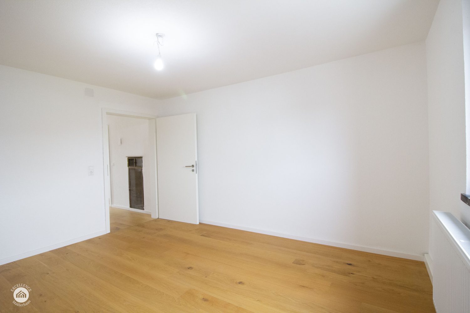 Immobilienangebot - Langenau - Alle - FLEXIBLES WOHN-/RENDITEOBJEKT - Einziehen oder Vermieten