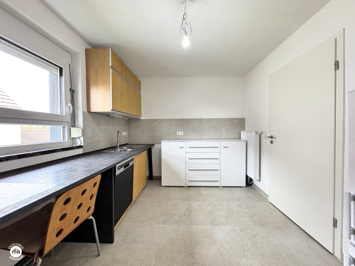 Immobilienangebot - Langenau - Alle - FLEXIBLES WOHN-/RENDITEOBJEKT - Einziehen oder Vermieten