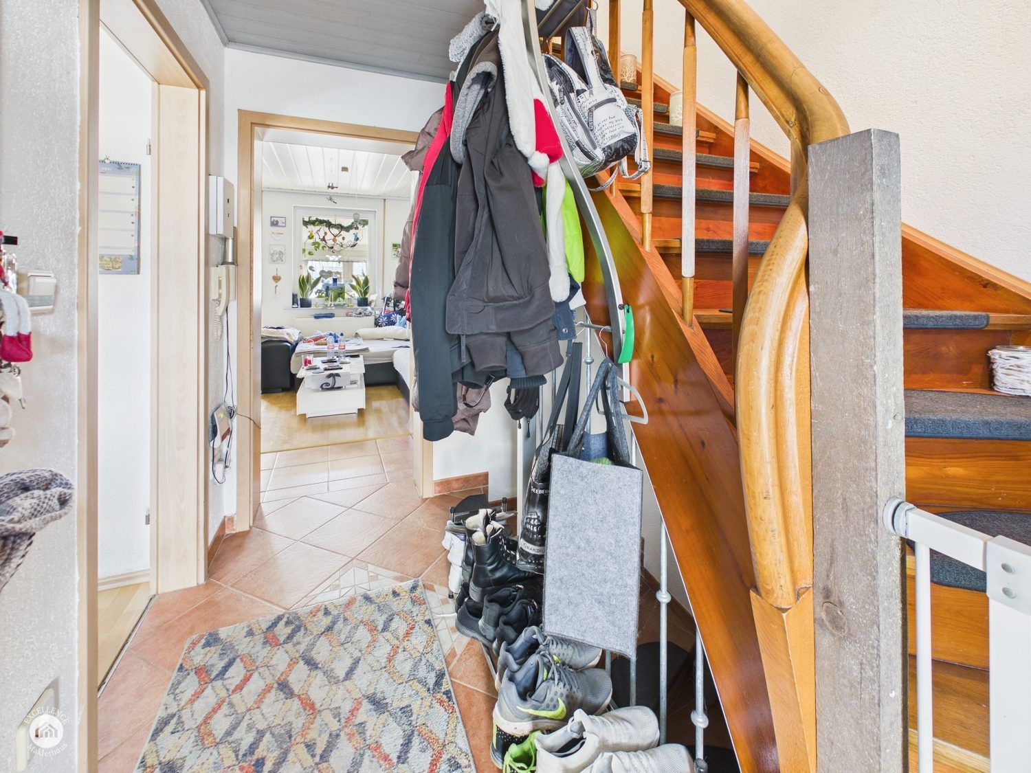 Immobilienangebot - Illertissen / Tiefenbach - Alle - KLEIN-FEIN-MEIN: Gemütliches Reiheneckhaus mit schönem Garten und Wohlfühloase!