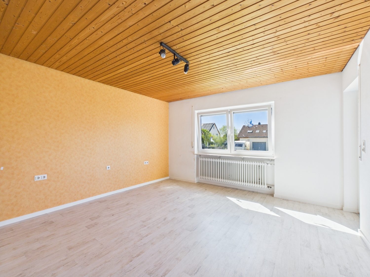 Immobilienangebot - Gerstetten - Alle - FAMILIENHAUS mit Garten & Doppelgarage in ruhiger Lage