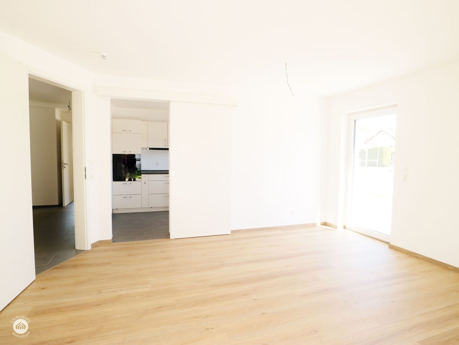 Immobilienangebot - Buxheim - Alle - Erstbezug - helle Erdgeschosswohnung in Buxheim mit 2 Terrassen und Einbauküche!