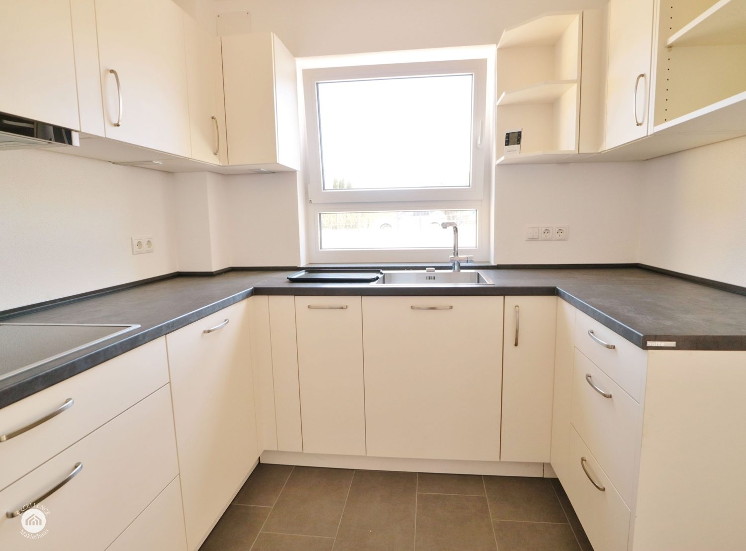 Immobilienangebot - Buxheim - Alle - Erstbezug - helle Erdgeschosswohnung in Buxheim mit 2 Terrassen und Einbauküche!