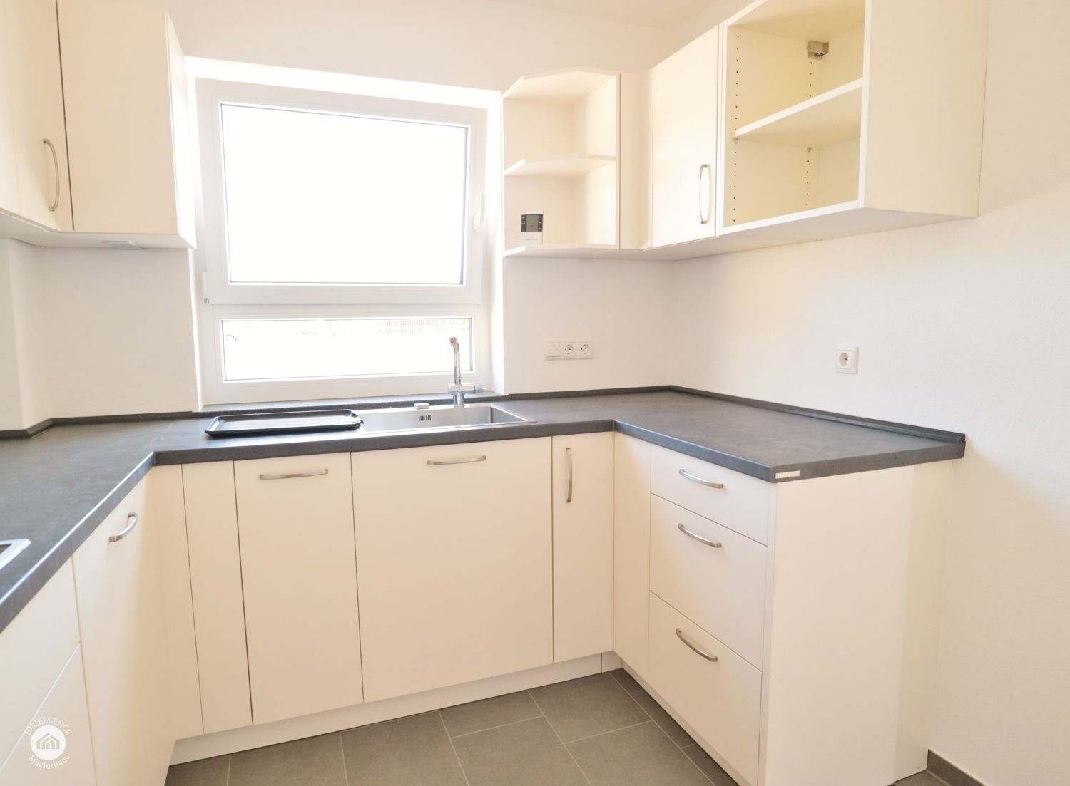 Immobilienangebot - Buxheim - Alle - Erstbezug - helle Erdgeschosswohnung in Buxheim mit 2 Terrassen und Einbauküche!