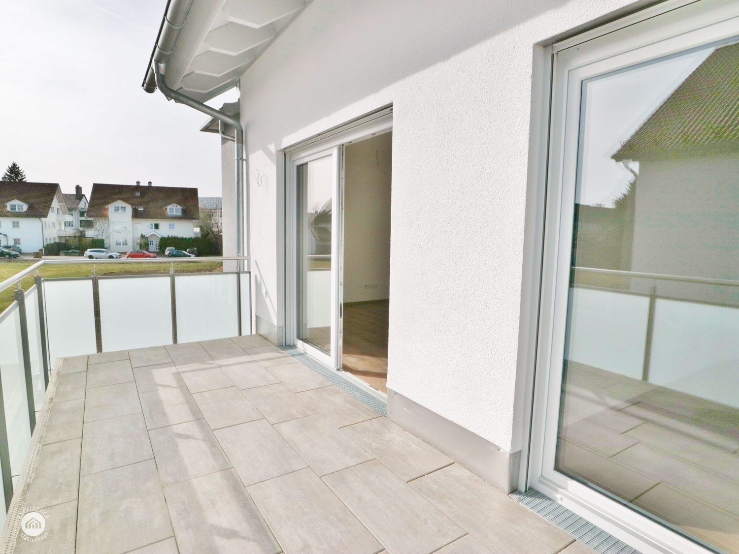 Immobilienangebot - Buxheim - Alle - Hell und NEU - freundliche 3-Zimmerwohnung in familiärer Anlage in Buxheim!