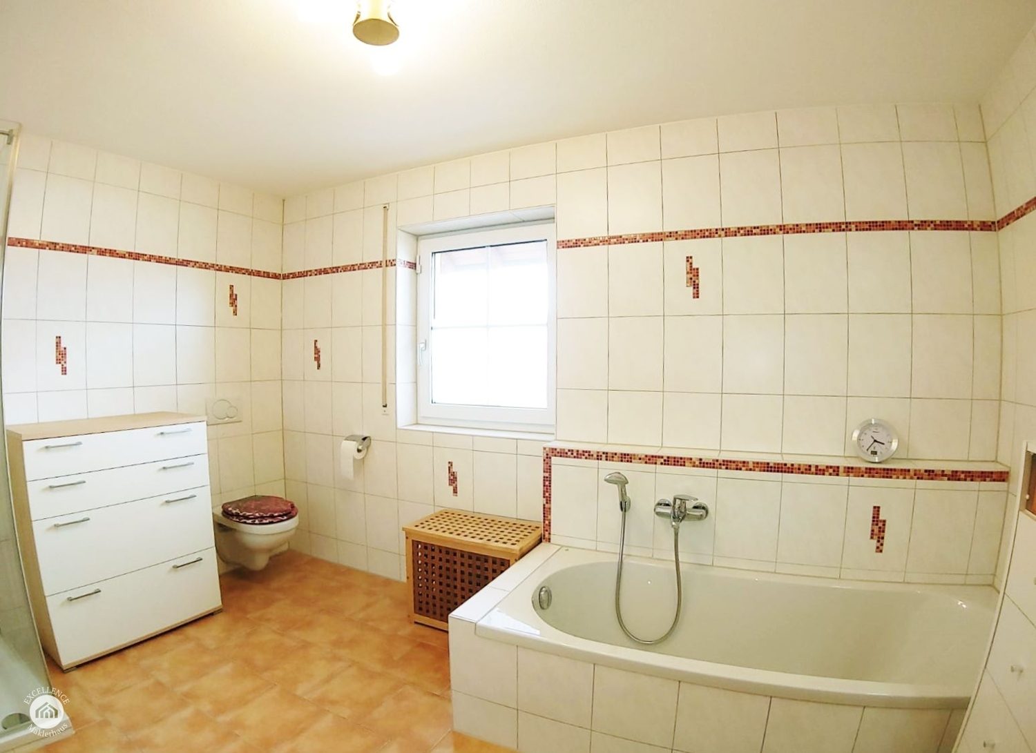Immobilienangebot - Hattenhofen - Alle - Hochwertig, gepflegt und viel Platz - attraktive Doppelhaushälfte nahe Marktoberdorf!