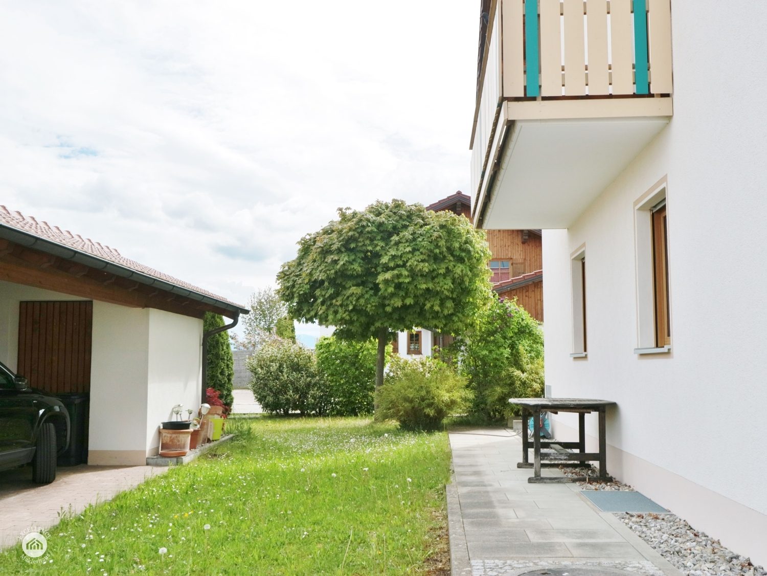 Immobilienangebot - Hattenhofen - Alle - Hochwertig, gepflegt und viel Platz - attraktive Doppelhaushälfte nahe Marktoberdorf!