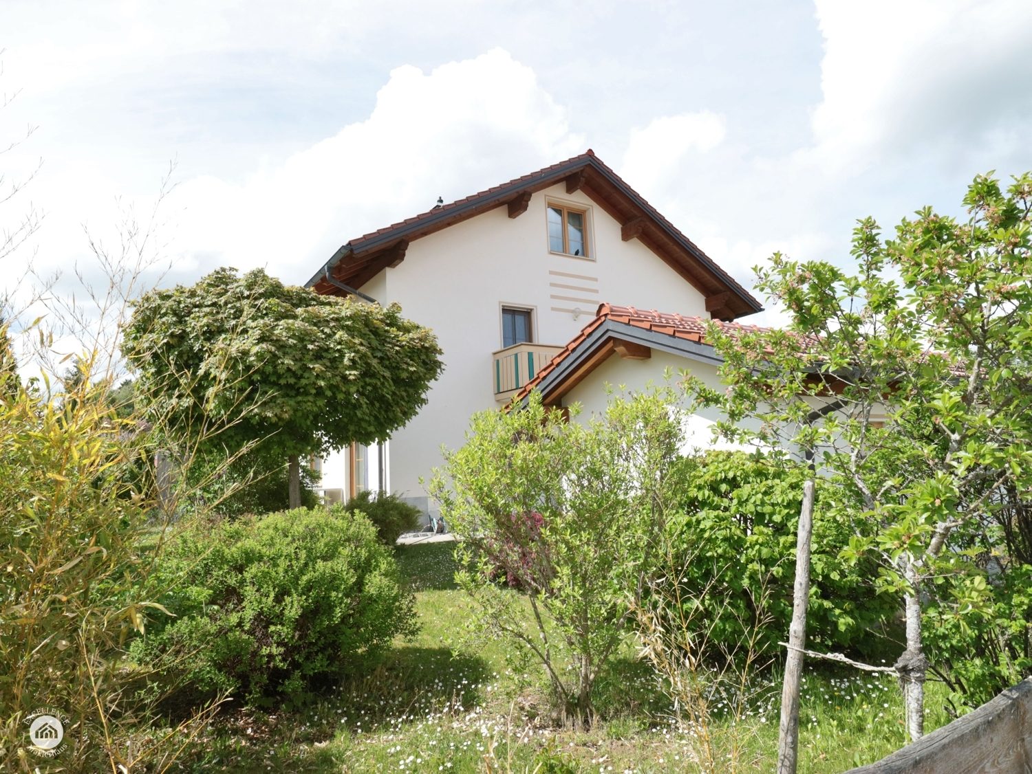 Immobilienangebot - Hattenhofen - Alle - Hochwertig, gepflegt und viel Platz - attraktive Doppelhaushälfte nahe Marktoberdorf!