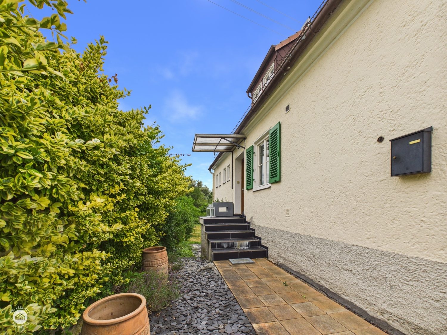 Immobilienangebot - Neuburg an der Kammel - Alle - Hier wird der Traum vom Eigenheim wahr! Einfamilienwohnhaus mit 700 m² Grundstück zum Wohlfühlen!