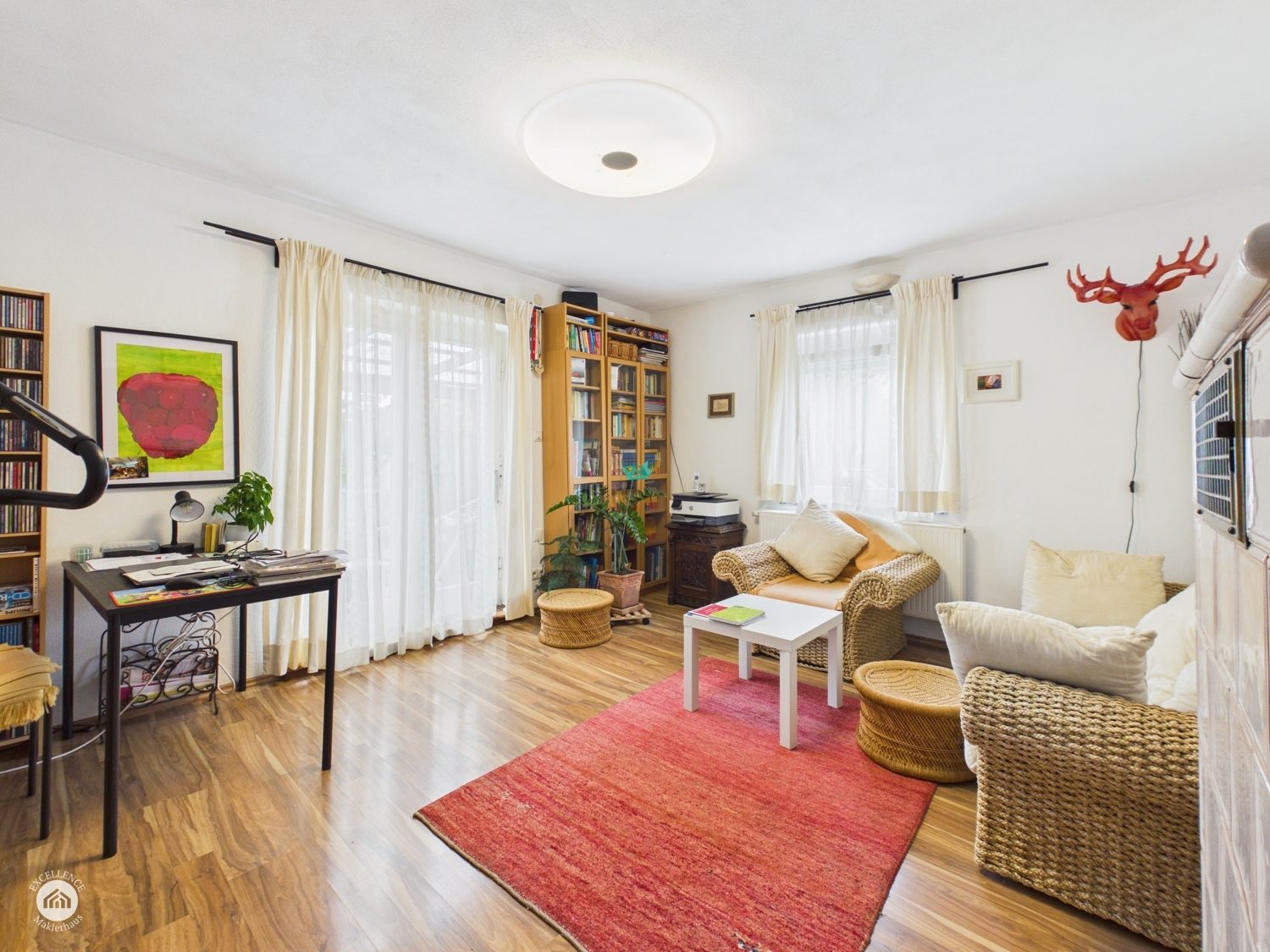Immobilienangebot - Neuburg an der Kammel - Alle - Hier wird der Traum vom Eigenheim wahr! Einfamilienwohnhaus mit 700 m² Grundstück zum Wohlfühlen!