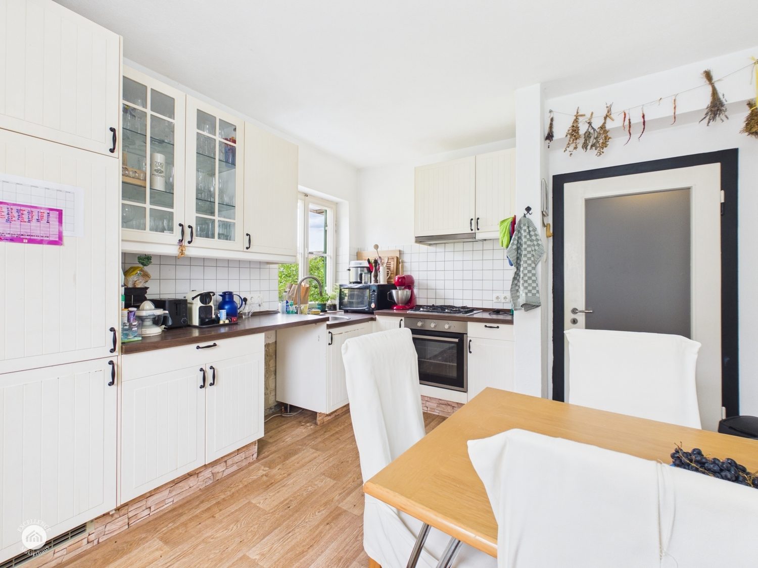 Immobilienangebot - Neuburg an der Kammel - Alle - Hier wird der Traum vom Eigenheim wahr! Einfamilienwohnhaus mit 700 m² Grundstück zum Wohlfühlen!