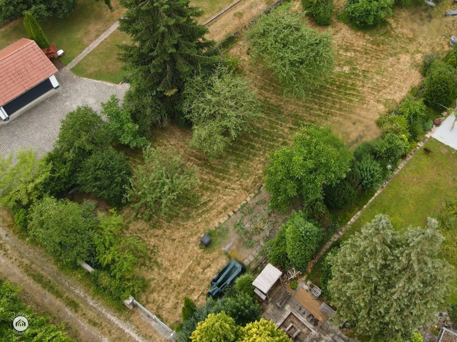 Immobilienangebot - Neuburg/Kammel - Alle - Zauberhaftes Grundstück mit ca. 700 m² zur Bebauung mit Ihrem Wohnhaus!