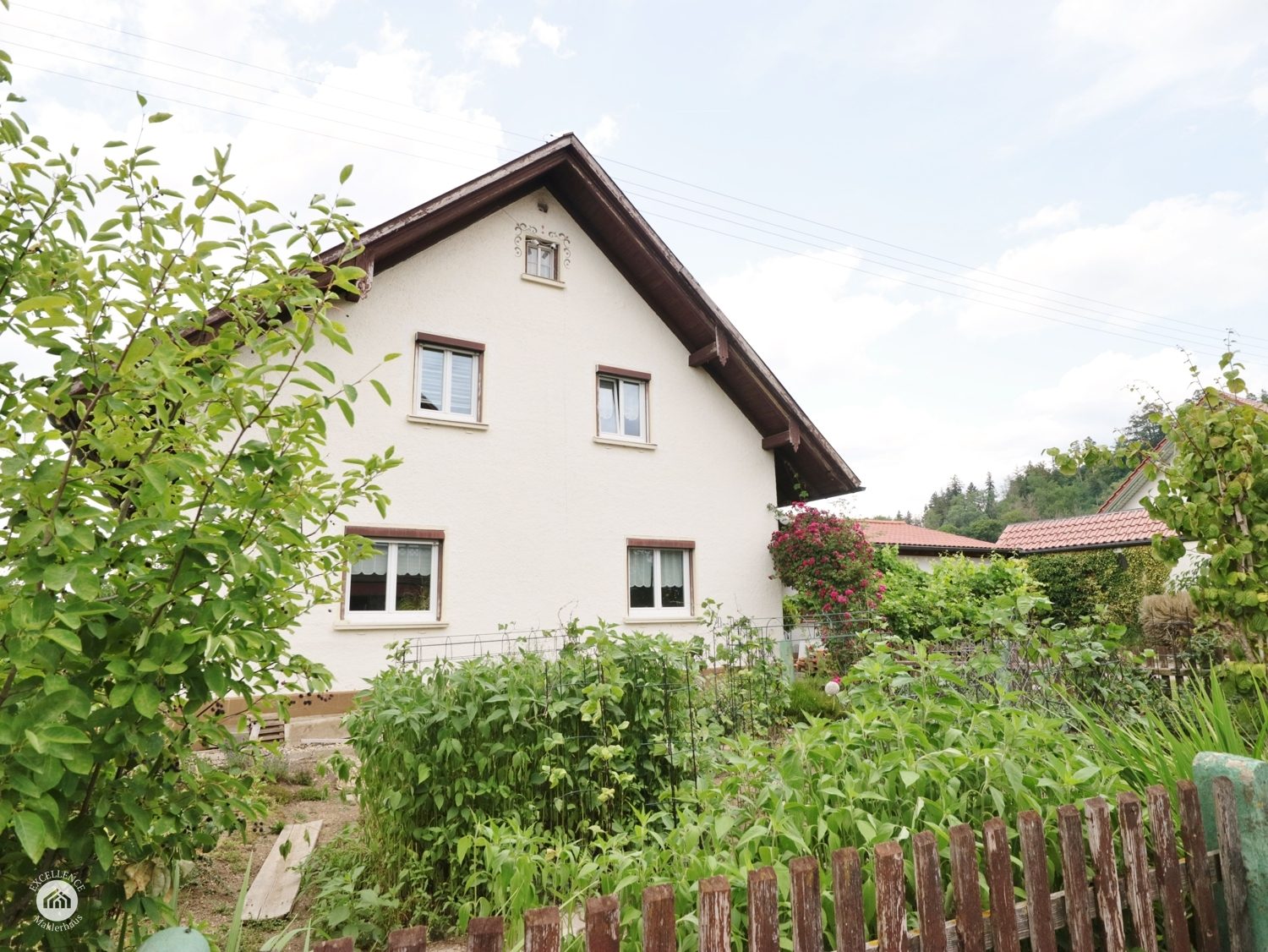 Immobilienangebot - Bad Grönenbach / Ittelsburg - Alle - Charmantes Zweifamilienhaus mit Doppelgarage in Bad Grönenbach!