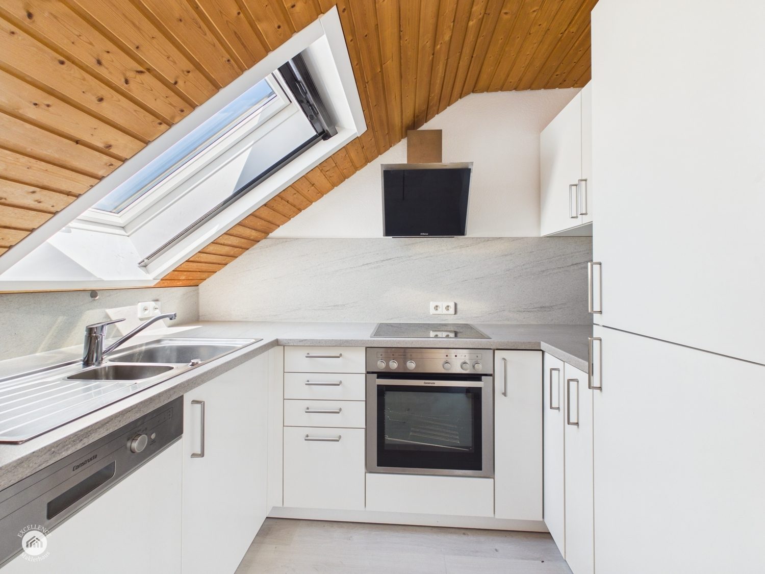 Immobilienangebot - Steinheim am Albuch / Söhnstetten - Alle - WOHNEN MIT WEITBLICK – vielseitige Immobilie für die ganze Familie