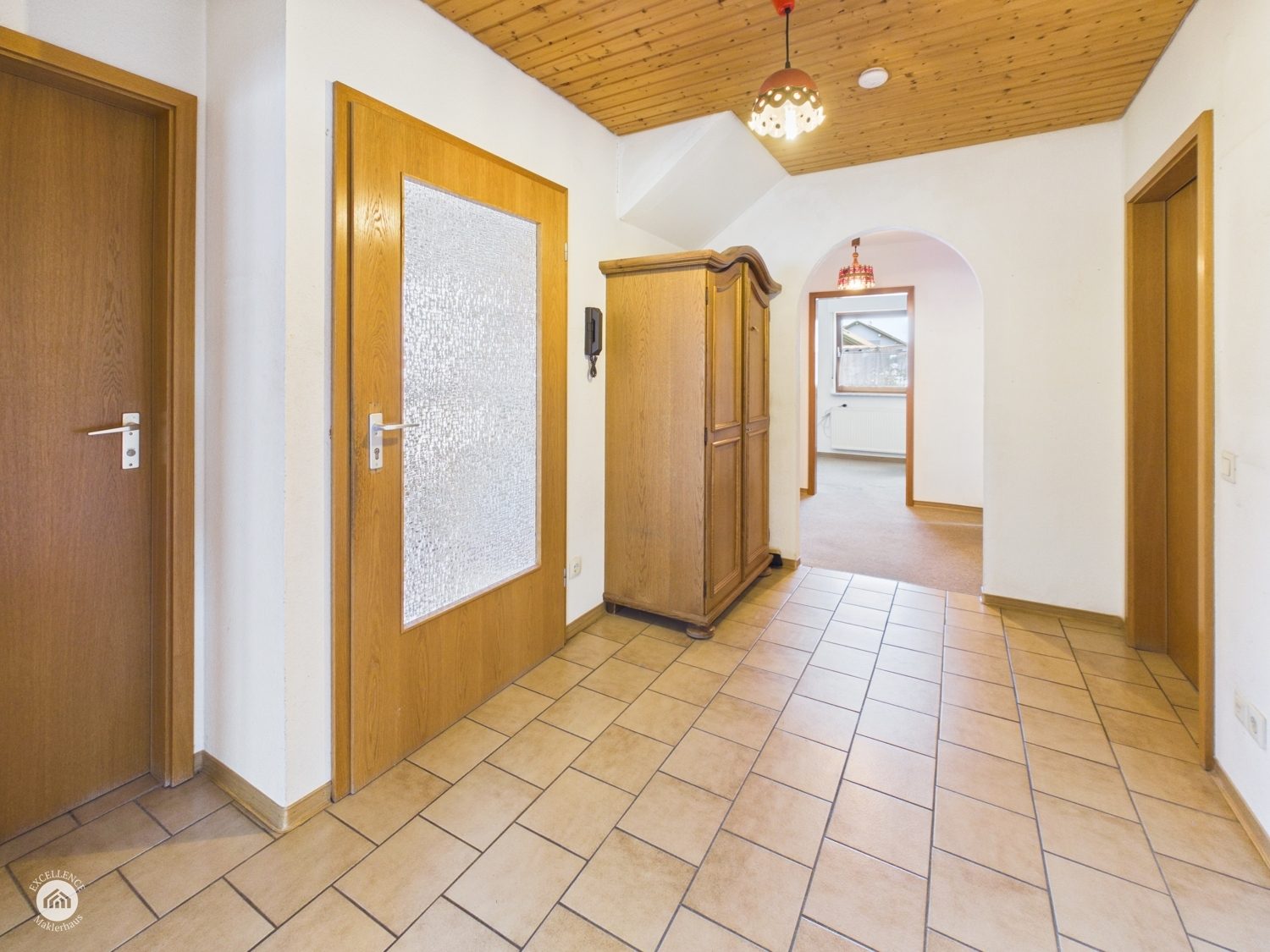 Immobilienangebot - Steinheim am Albuch / Söhnstetten - Alle - WOHNEN MIT WEITBLICK – vielseitige Immobilie für die ganze Familie