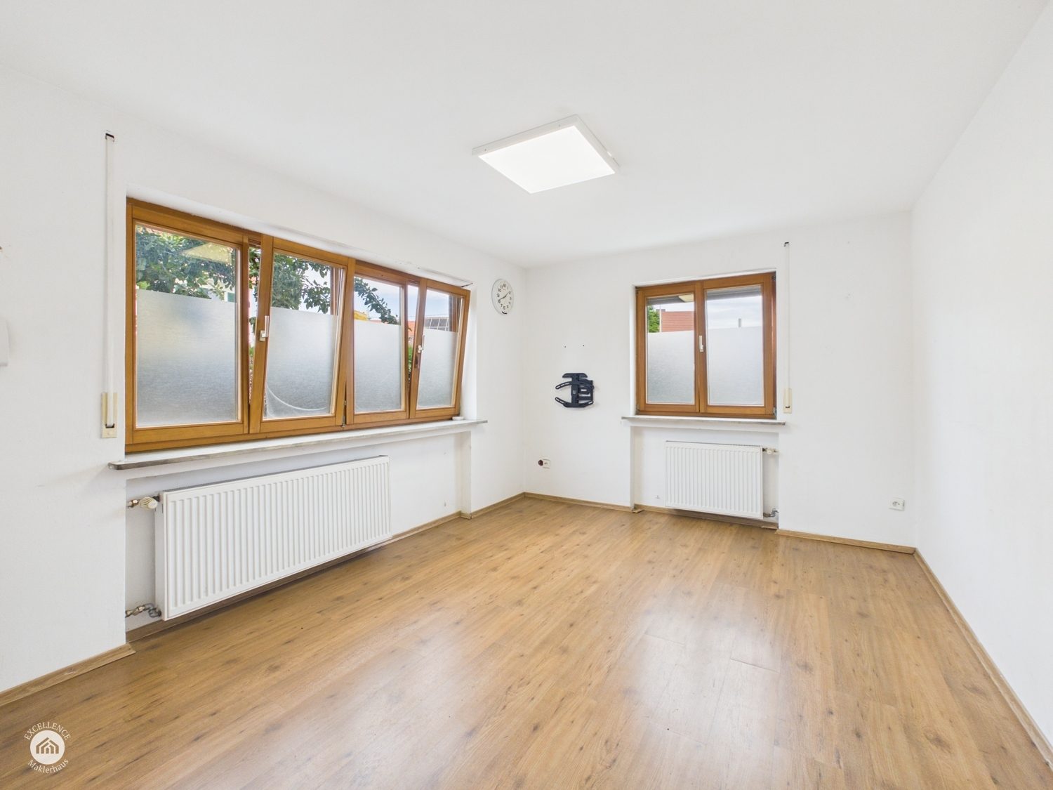 Immobilienangebot - Bubesheim - Alle - Platz für Familie, Generationen oder Vermietung