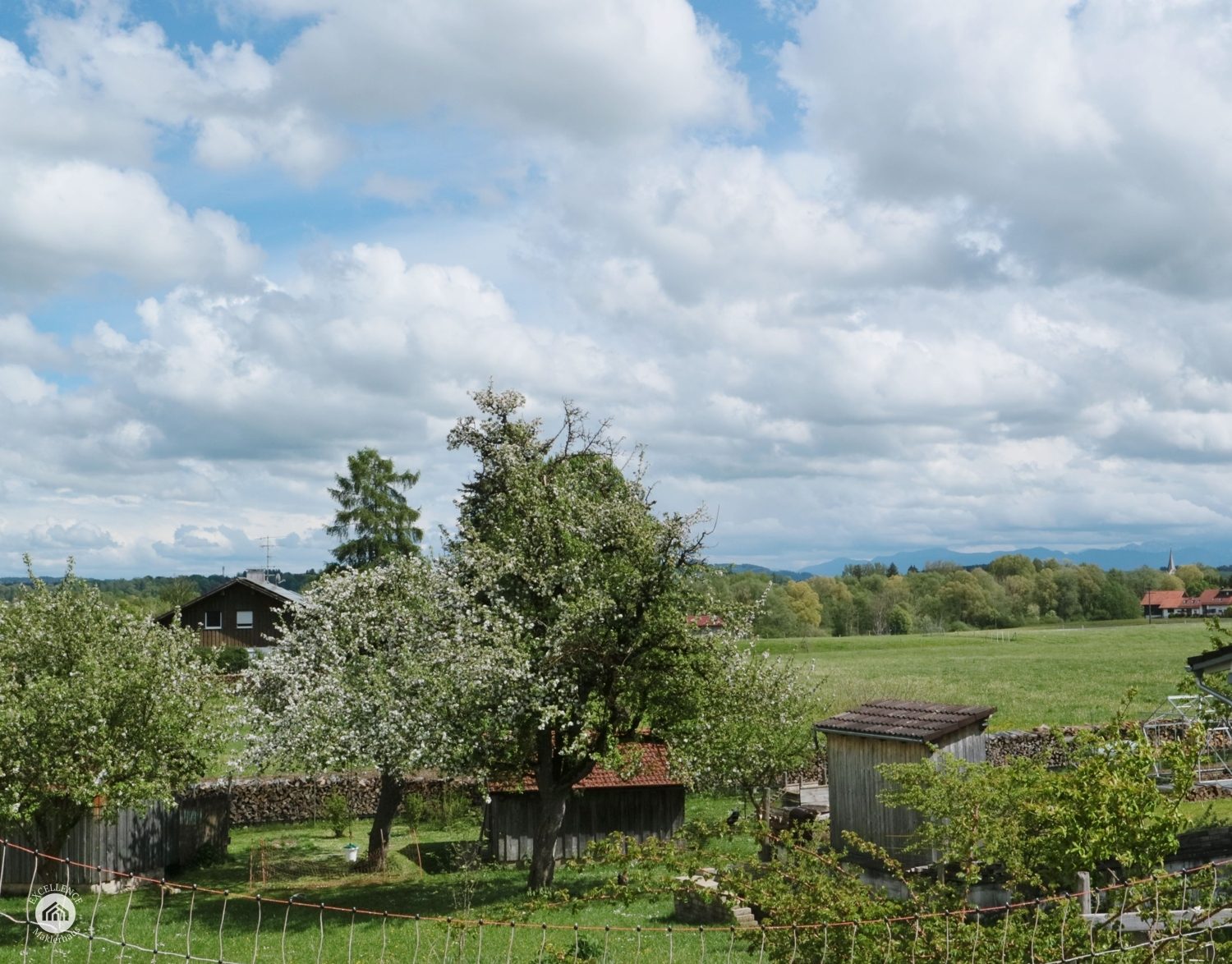 Immobilienangebot - Hattenhofen - Alle - Wohnqualität auf höchstem Niveau – hochwertige Doppelhaushälfte im schönen Ostallgäu