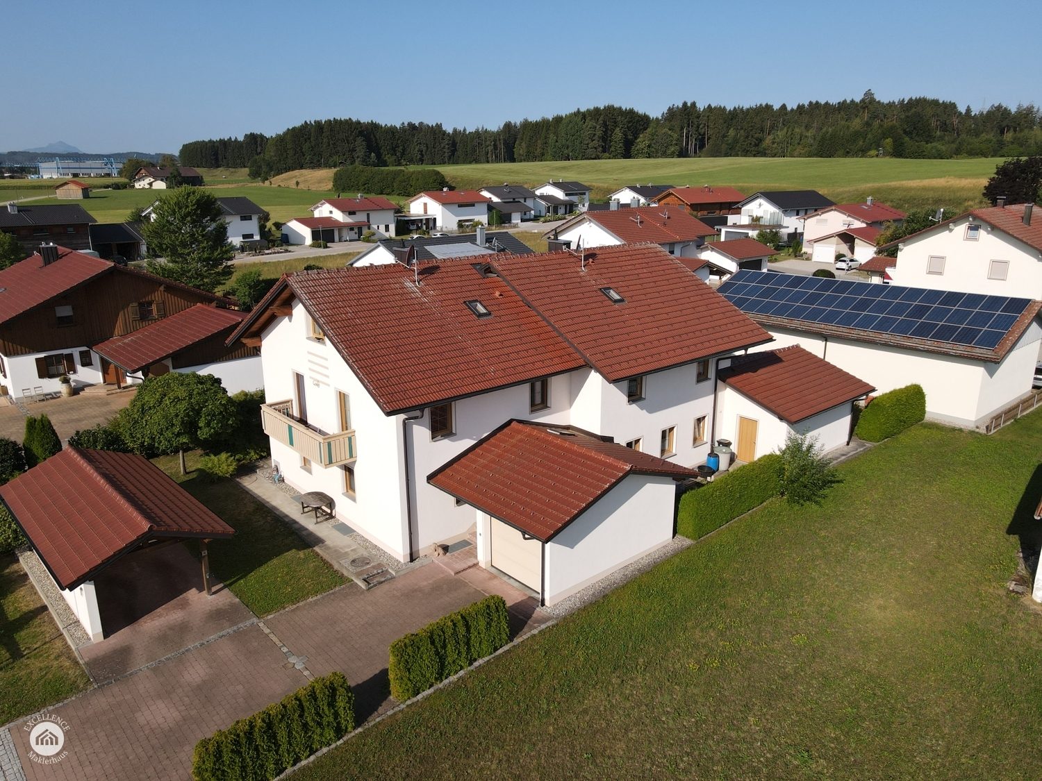 Immobilienangebot - Hattenhofen - Alle - Wohnqualität auf höchstem Niveau – hochwertige Doppelhaushälfte im schönen Ostallgäu