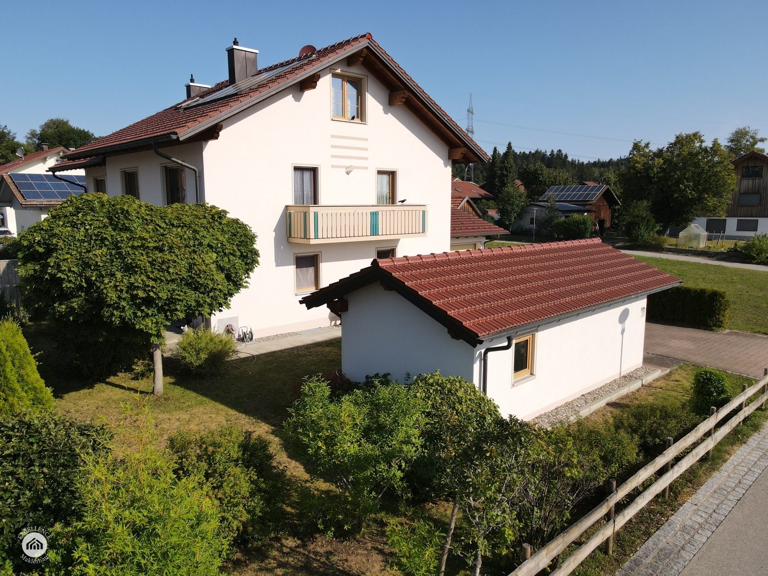 Immobilienangebot - Hattenhofen - Alle - Wohnqualität auf höchstem Niveau – hochwertige Doppelhaushälfte im schönen Ostallgäu