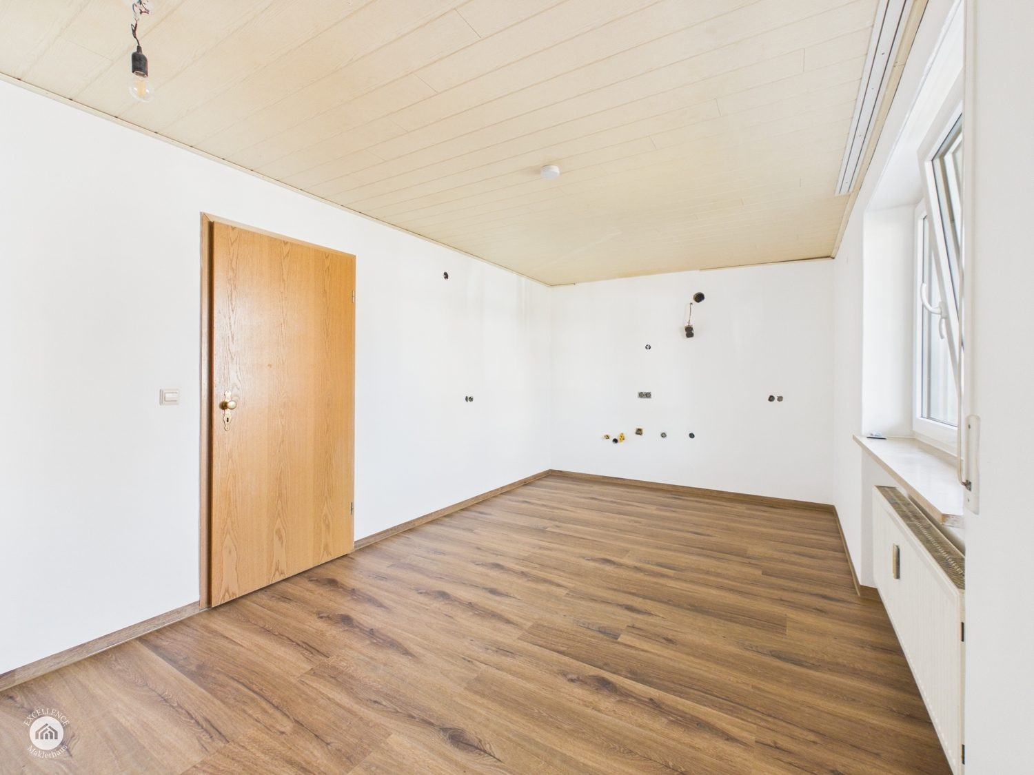 Immobilienangebot - Leipheim - Alle - Ein Zuhause mit Zukunft – Zweifamilienhaus mit vielen Möglichkeiten