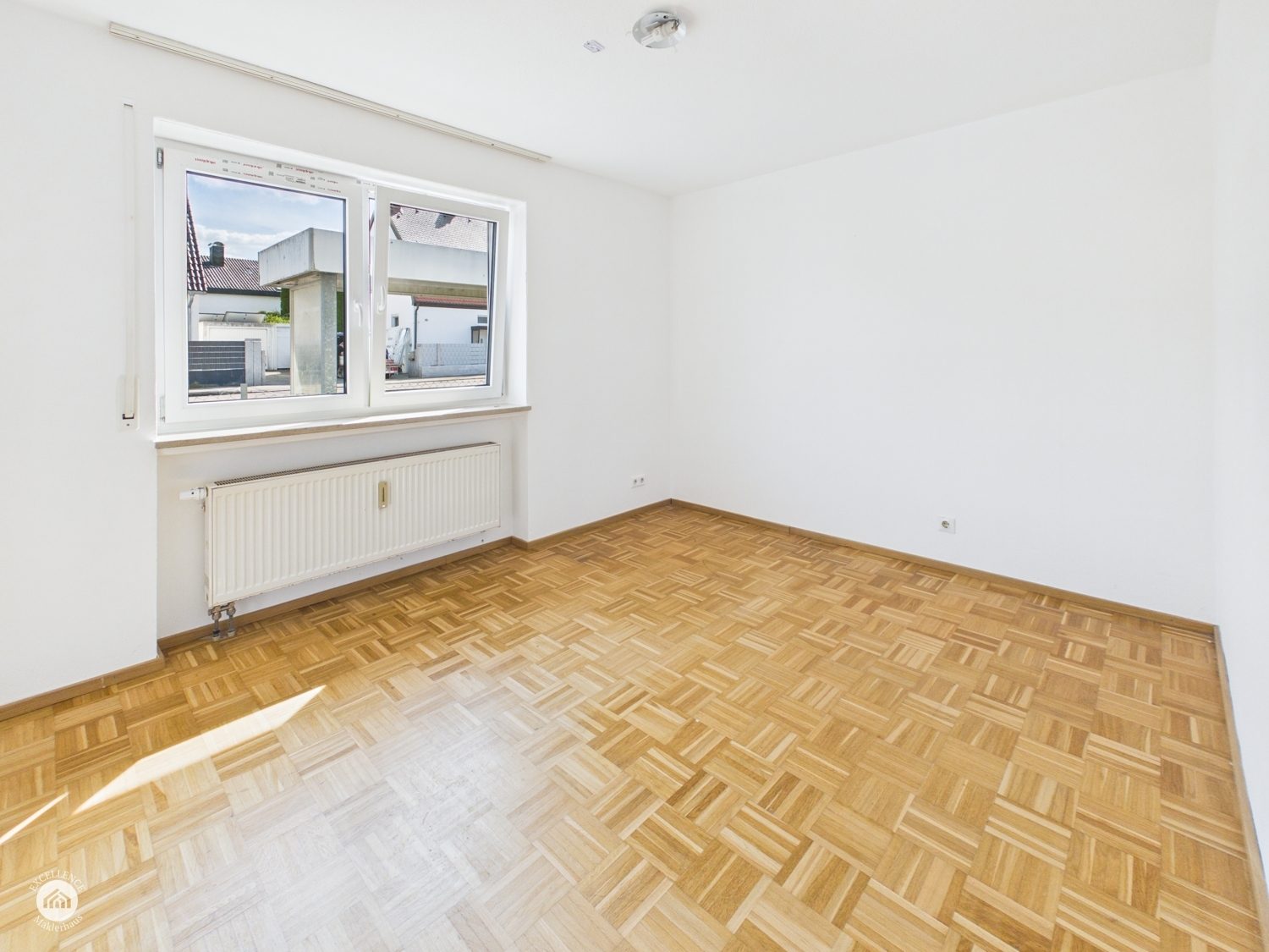 Immobilienangebot - Leipheim - Alle - Ein Zuhause mit Zukunft – Zweifamilienhaus mit vielen Möglichkeiten