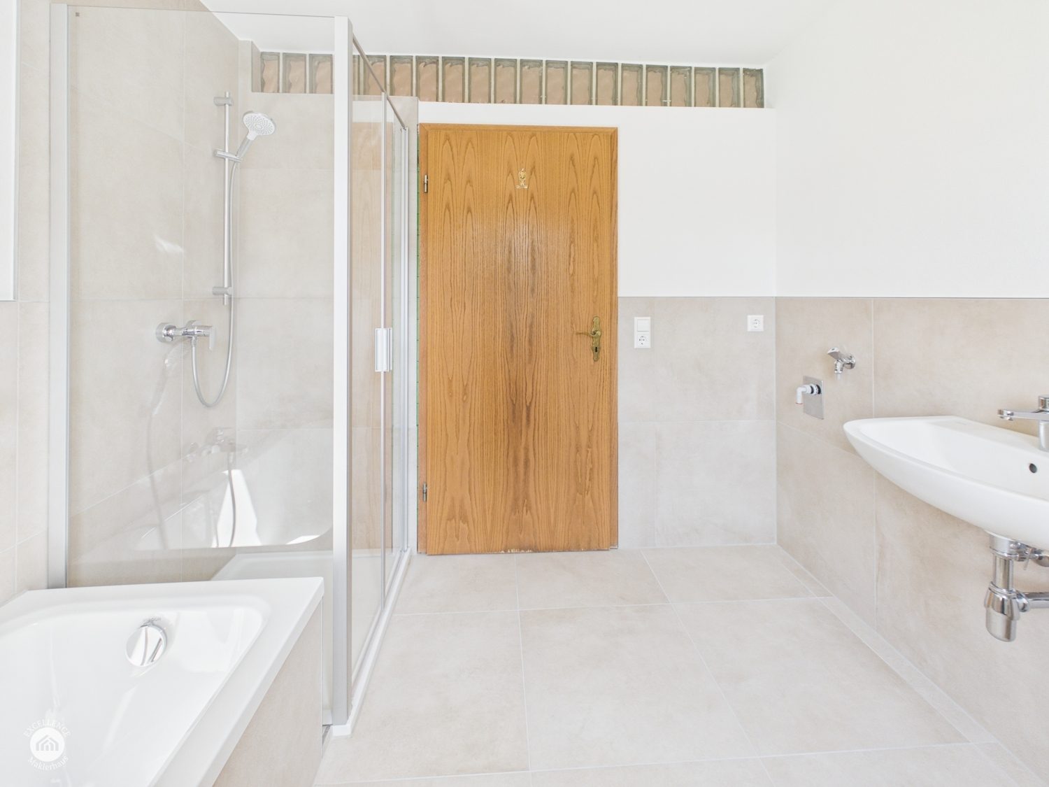 Immobilienangebot - Leipheim - Alle - Ein Zuhause mit Zukunft – Zweifamilienhaus mit vielen Möglichkeiten