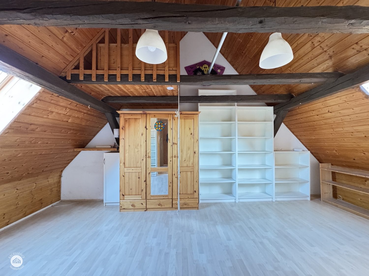 Immobilienangebot - Münsterhausen - Alle - HISTORISCHES EINFAMILIENHAUS mit großem Garten und Scheune -*Käuferprovisionsfrei*